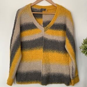 Sparkle & Fade gold gray wool blend colorblock stripe v-neck chunky knit sweater